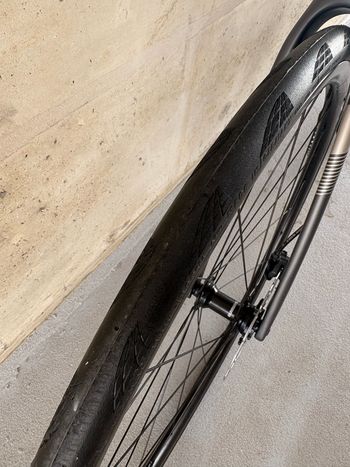 Orbea AVANT H30-D 2022 2022 Road & Gravel usato, Grigio chiaro — immagine 24 di 28