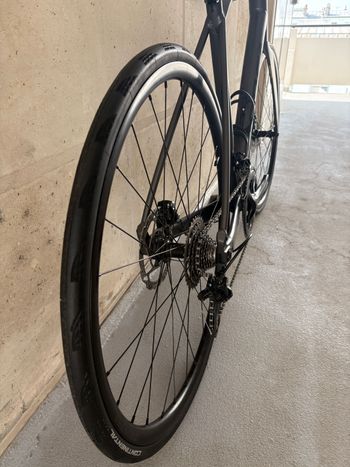Orbea AVANT H30-D 2022 2022 Road & Gravel usato, Grigio chiaro — immagine 16 di 28