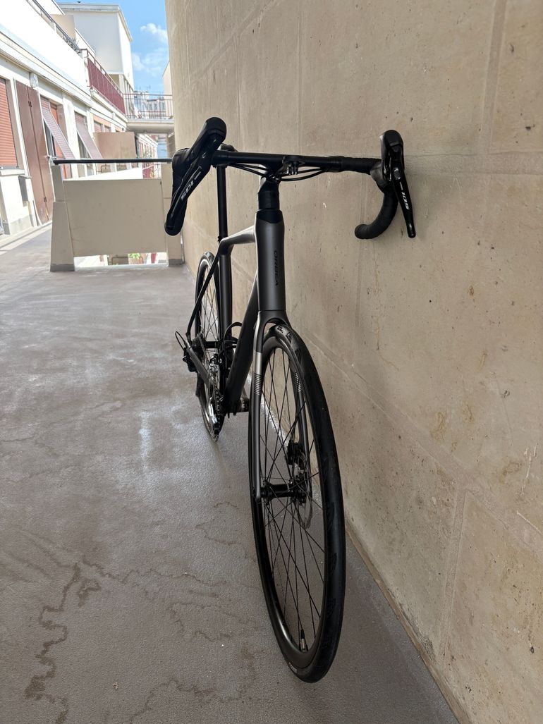 Orbea AVANT H30-D 2022 2022 Road & Gravel usato, Grigio chiaro — immagine 3 di 28