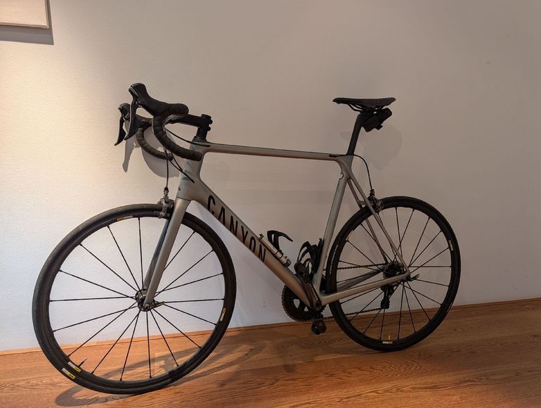 Brugt Canyon Ultimate Shimano Ultegra 2016 Road & Gravel — billede 1 af 9