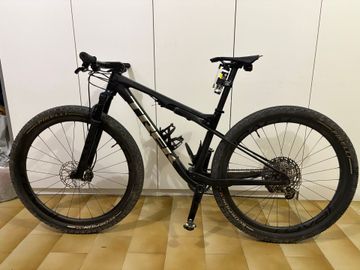 Käytetty Trek Supercaliber 9.8 XT Gen 1 2021 Frameset 2021 MTB