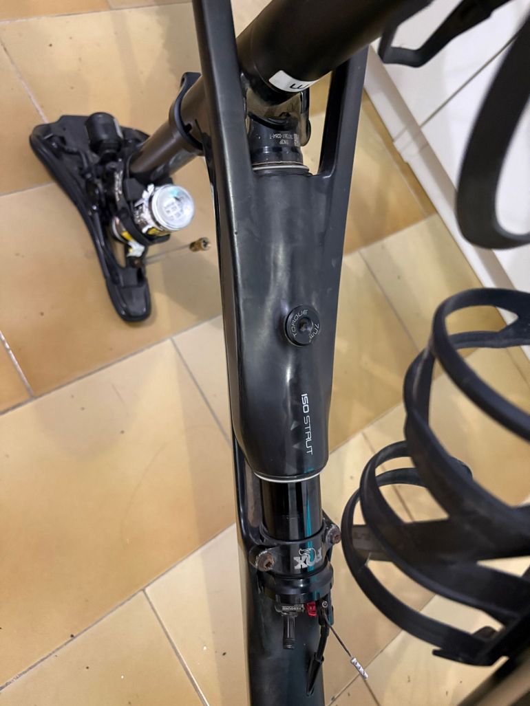 Brugt Trek Supercaliber 9.8 XT Gen 1 2021 Frameset 2021 Mountainbike — billede 7 af 13