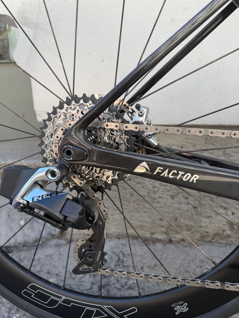 Factor Ostro VAM 2024 2024 Road & Gravel usato, Nero — immagine 4 di 6