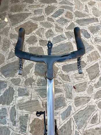 Used Merida REACTO 4000 2024 2024 Road & Gravel, Light Gray — image 6 of 8
