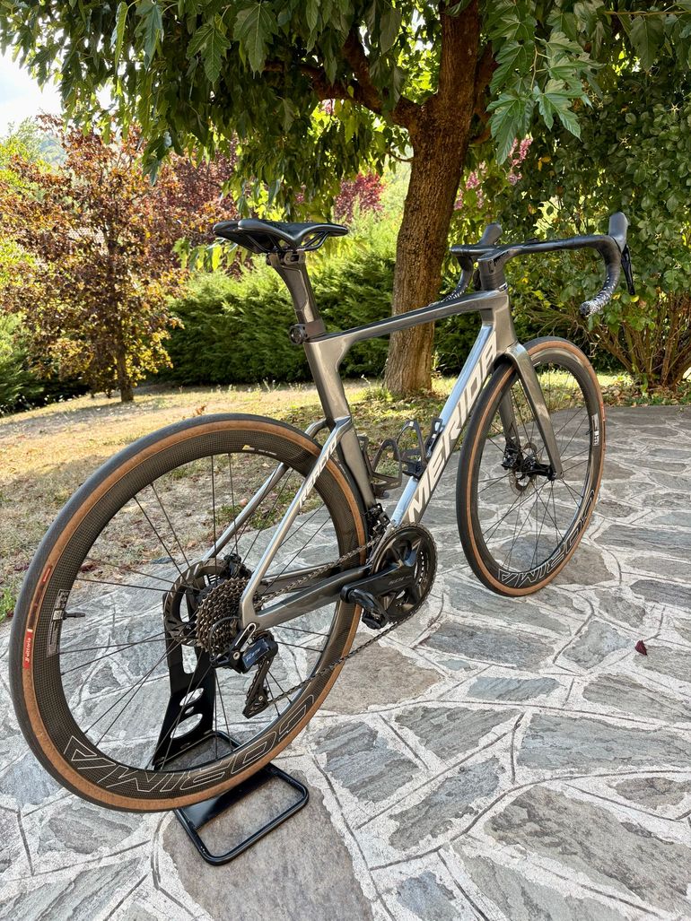 Used Merida REACTO 4000 2024 2024 Road & Gravel, Light Gray — image 2 of 8