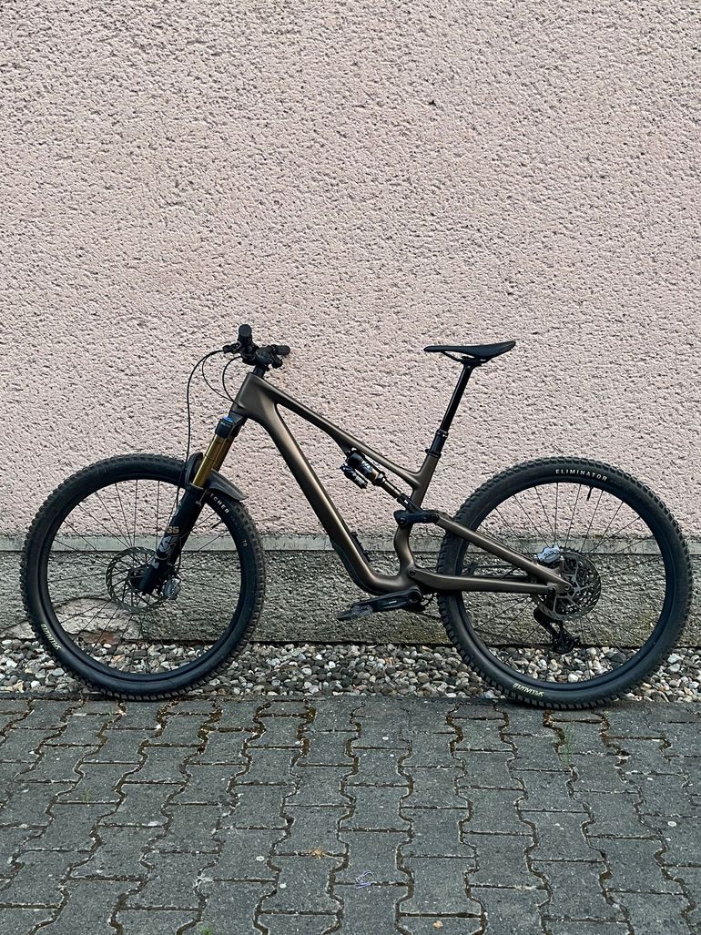 Specialized Stumpjumper Sram Eagle Transmission GX 2025 Mountainbike usato, Verde — immagine 1 di 5