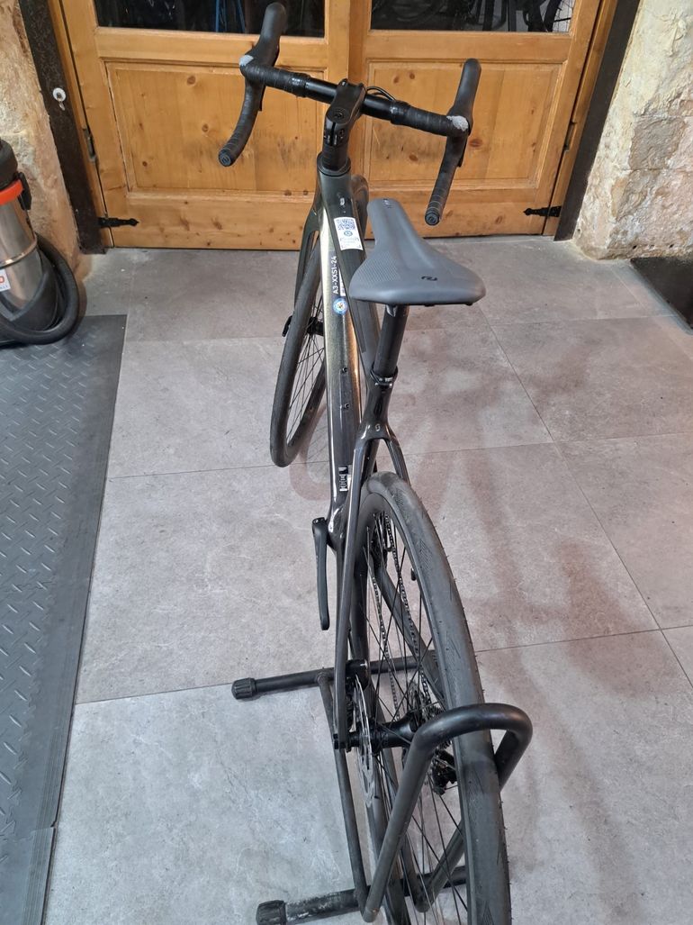 Gebrauchtes Scott Addict 30 2024 2024 Road & Gravel, Grün — Bild 5 von 7