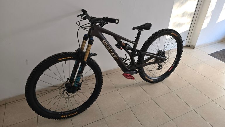 Brugt Specialized Stumpjumper EVO Pro 2022 2022 Mountainbike — billede 1 af 7