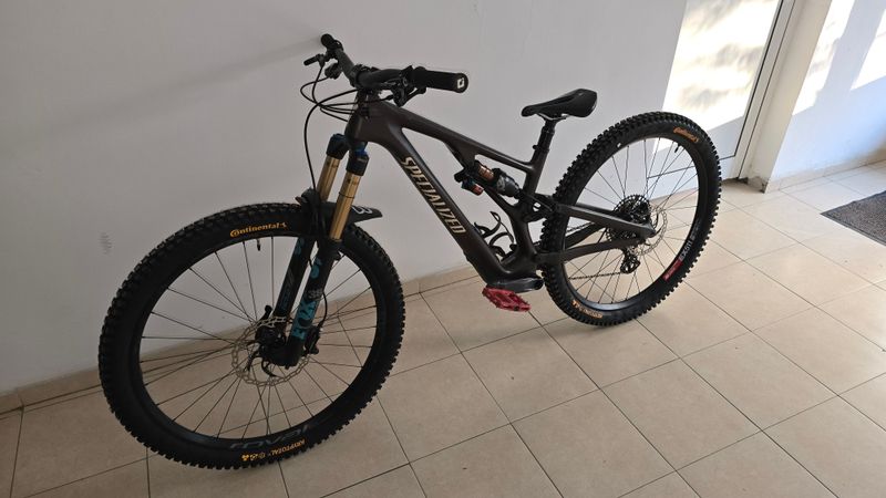Käytetty Specialized Stumpjumper EVO Pro 2022 2022 MTB