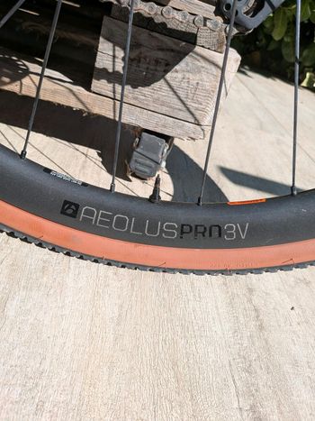 Trek Domane SL 7 2020 2020 Road & Gravel usato, Nero — immagine 9 di 18
