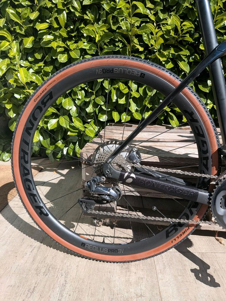 Trek Domane SL 7 2020 2020 Road & Gravel usato, Nero — immagine 18 di 18