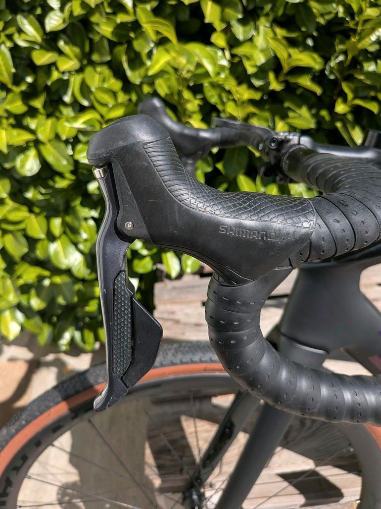 Trek Domane SL 7 2020 2020 Road & Gravel usato, Nero — immagine 12 di 18