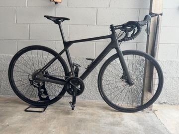 Canyon Endurace CF 7 2023 2023 Road & Gravel d'occasion