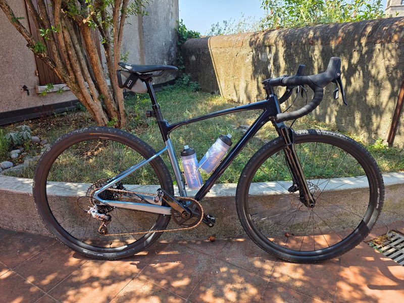 Used Giant Revolt X 1 2023 2023 Road & Gravel