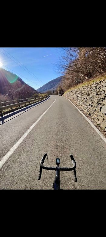 Orbea ORCA M35i 2025 2025 Road & Gravel usato, Nero — immagine 4 di 9