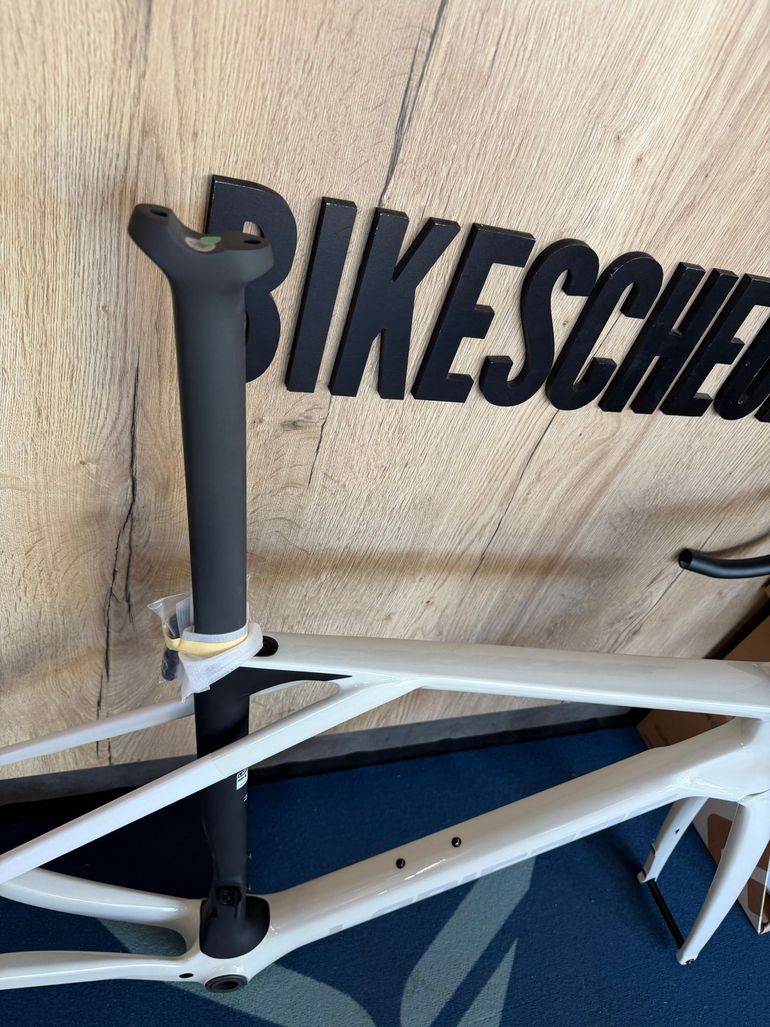 Używany Lapierre Xélius DRS 8.0 2026 Frameset 2026 Road & Gravel — zdjęcie 3 z 5