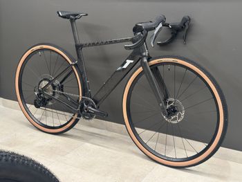 Gebrauchtes 3T RACEMAX Shimano GRX 2026 Road & Gravel, Schwarz — Bild 3 von 10