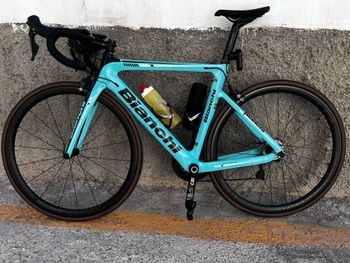 Gebrauchtes Bianchi Aria Ultegra 2018 2018 Road & Gravel, Grün — Bild 2 von 3
