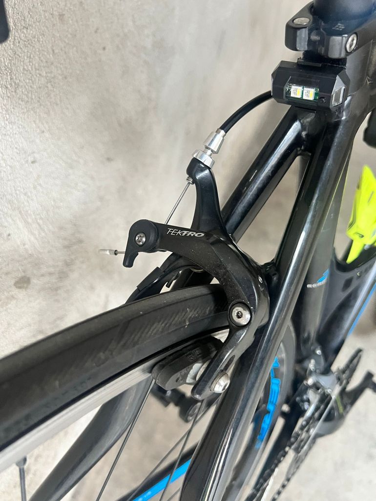 Used Rock Machine Custom Shimano Claris 2014 Road & Gravel, Blue — image 4 of 9