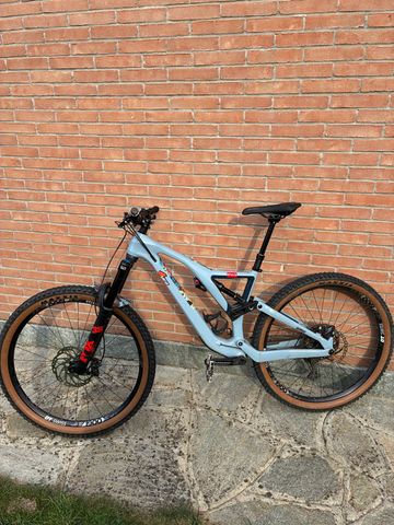 Použité Orbea RALLON M20 2021 2021 MTB