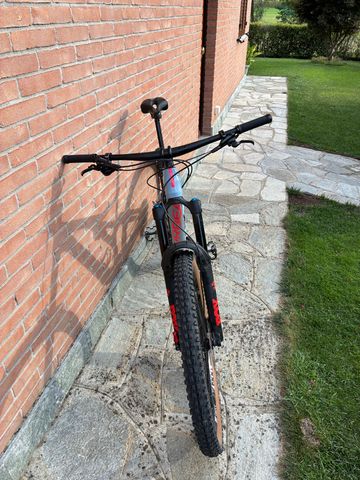 Orbea RALLON M20 2021 2021 Mountainbike usato, Blu — immagine 5 di 6