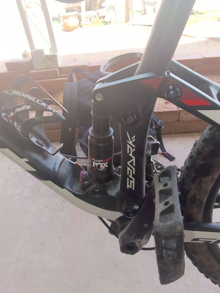 Used Scott Spark 750 2017 2017 Mountainbike, Black, 27.5 — image 3 of 4