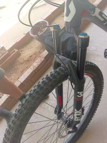 Used Scott Spark 750 2017 2017 Mountainbike, Black, 27.5 — image 2 of 4