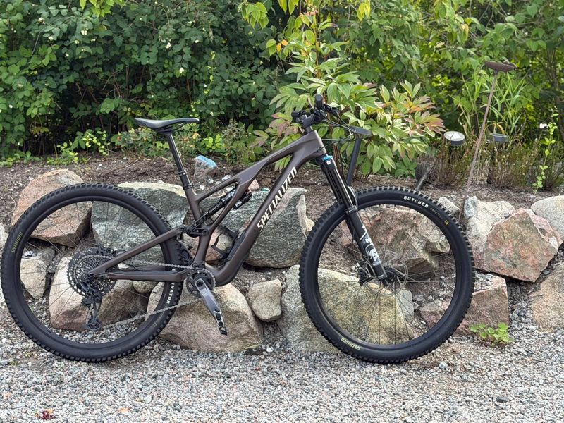 Used Specialized Stumpjumper EVO Comp - SRAM GX Eagle, FOX Rhythm 2023 2023 MTB