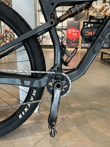 Orbea OIZ M10 2020 2020 Mountainbike usato, Grigio chiaro — immagine 3 di 7