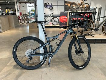 Brugt Orbea OIZ M10 2020 2020 Mountainbike — billede 1 af 7