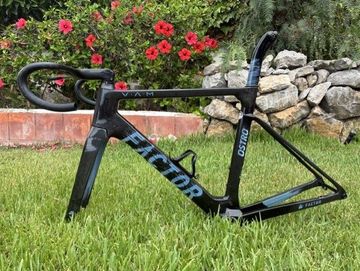Used Factor Ostro VAM - SRAM Red ETap AXS - FRAMESET Frameset 2021 Road & Gravel