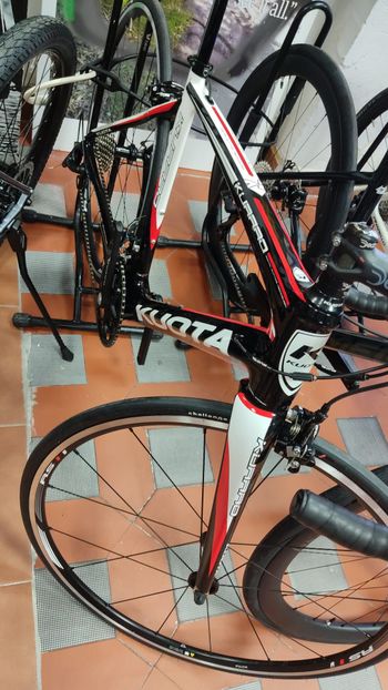 Used Kuota Kuraro 2016 Road & Gravel, Red — image 1 of 6