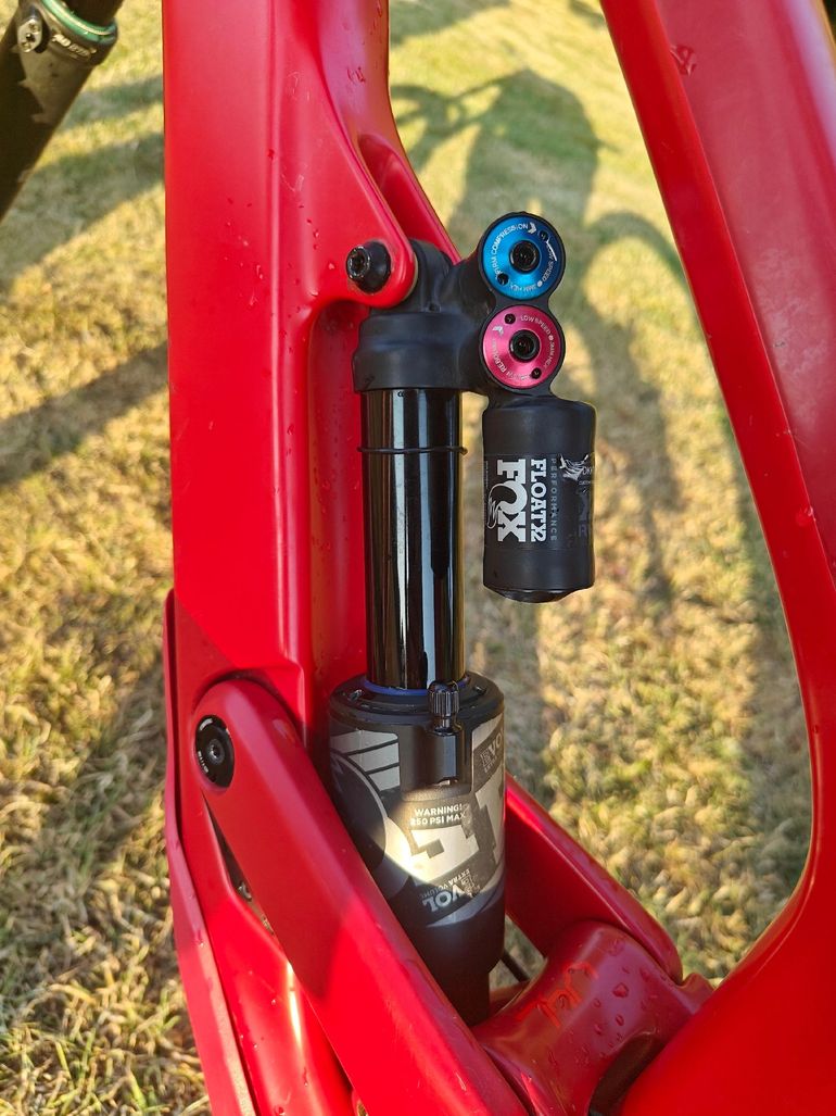 YT tues 2018 Mountainbike usato, Rosso — immagine 4 di 9