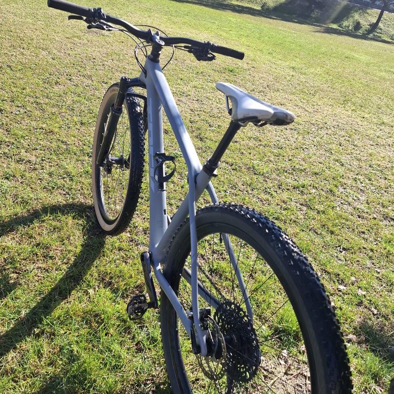 Gebrauchtes Trek Procaliber 9.8 2023 2023 Mountainbike, Hellgrau, 29 — Bild 8 von 9