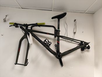 Tweedehands Trek Farley 9.6 2020 2020 Mountainbike — afbeelding 1 van 3