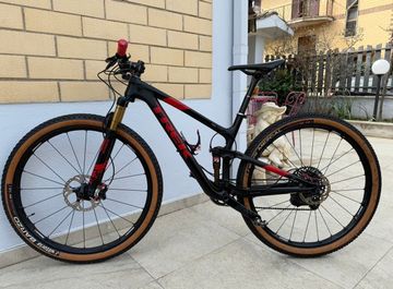 Gebrauchtes Trek Top fuel SRAM XX1 Eagle AXS 2019 Mountainbike, Rot — Bild 2 von 11