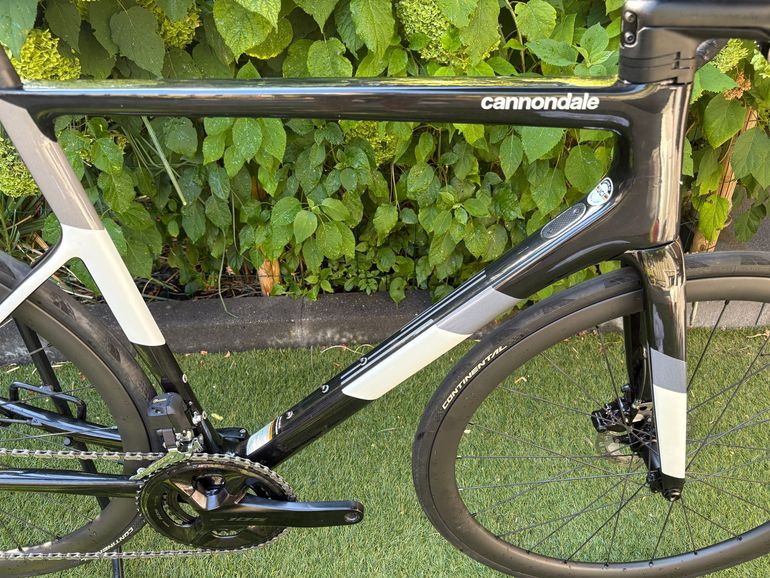 Cannondale Supersix Shimano 105 Di2 2022 Road & Gravel d'occasion — image 7 sur 14