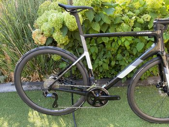 Cannondale Supersix Shimano 105 Di2 2022 Road & Gravel d'occasion — image 3 sur 14