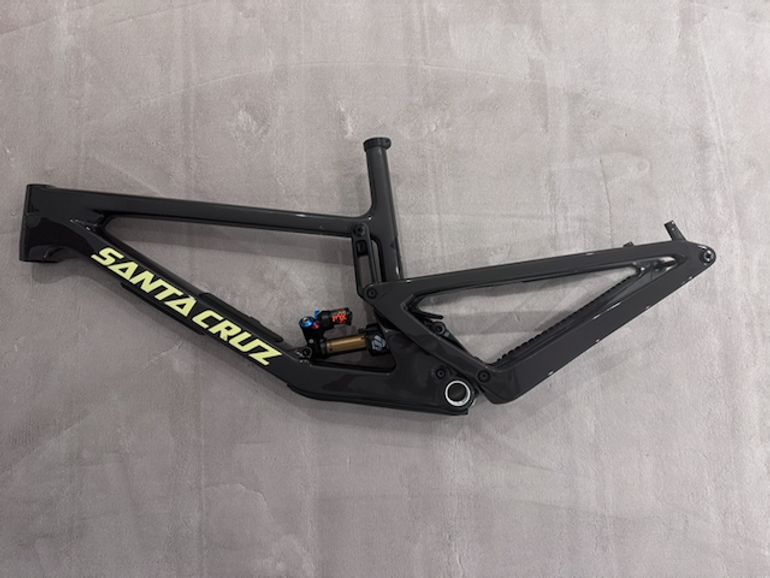 Brugt Santa Cruz MEGATOWER Frame / Carbon CC 2024 Frameset 2024 Mountainbike — billede 2 af 6