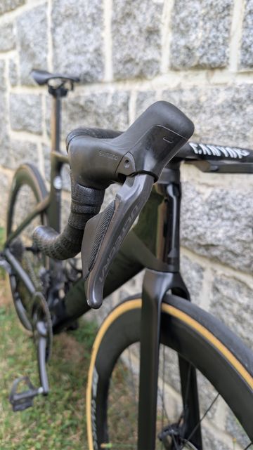 Gebrauchtes Canyon Aeroad CF SLX 8 Disc Di2 2023 2023 Road & Gravel