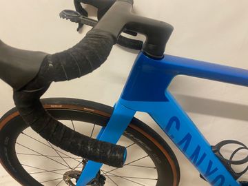 Brugt Canyon Aeroad CF SLX 2024 Road & Gravel — billede 3 af 8