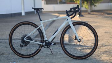 Tweedehands Specialized Diverge Comp Carbon - SRAM Apex eTAP AXS 2025 2025 Road & Gravel