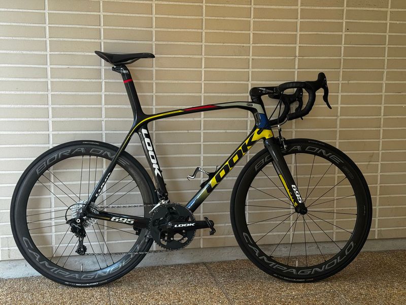 Used Look 695 Aerolight Mondrian XL (57) – Campagnolo 11v – Bora One 50 2014 Road & Gravel