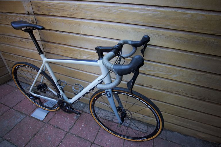 Scott Speedster 10 disc 2019 2019 Road & Gravel usato, Bianco — immagine 5 di 13