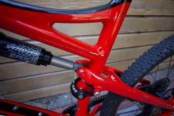 Specialized Epic Comp 2011 2011 Mountainbike de segunda mano, Rojo — imagen 5 de 10