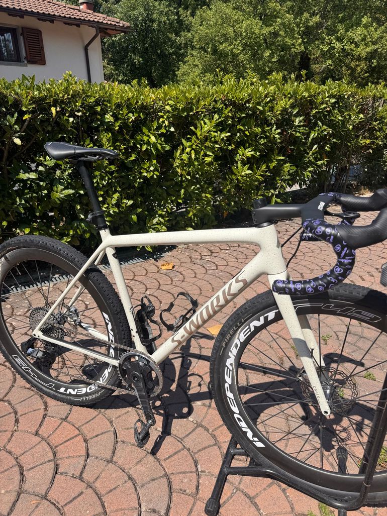 Used Specialized sworks crux SRAM Red eTap AXS powermeter 2024 Road & Gravel, White — image 2 of 10