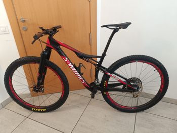 Gebrauchtes Specialized S-Works Epic 29 2016 2016 Mountainbike, Schwarz, 29 — Bild 2 von 6