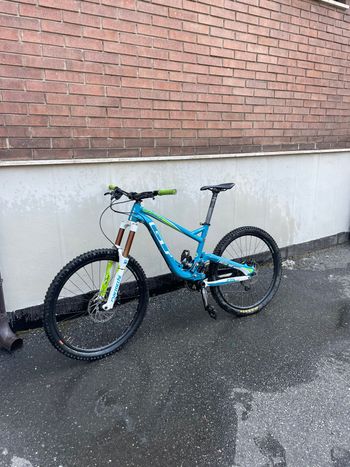 Used GT Force Shimano Ultegra 2016 Mountainbike, Blue — image 2 of 6