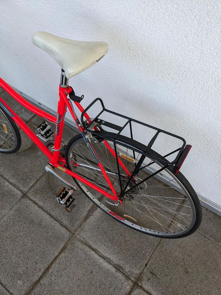 Used Cratoni Neon Spring 1990 1990 Road & Gravel, Red — image 3 of 15