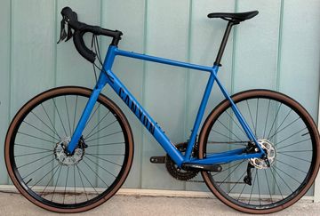 Canyon Endurace 8 Disc 2023 2023 Road & Gravel usato, Blu — immagine 7 di 11